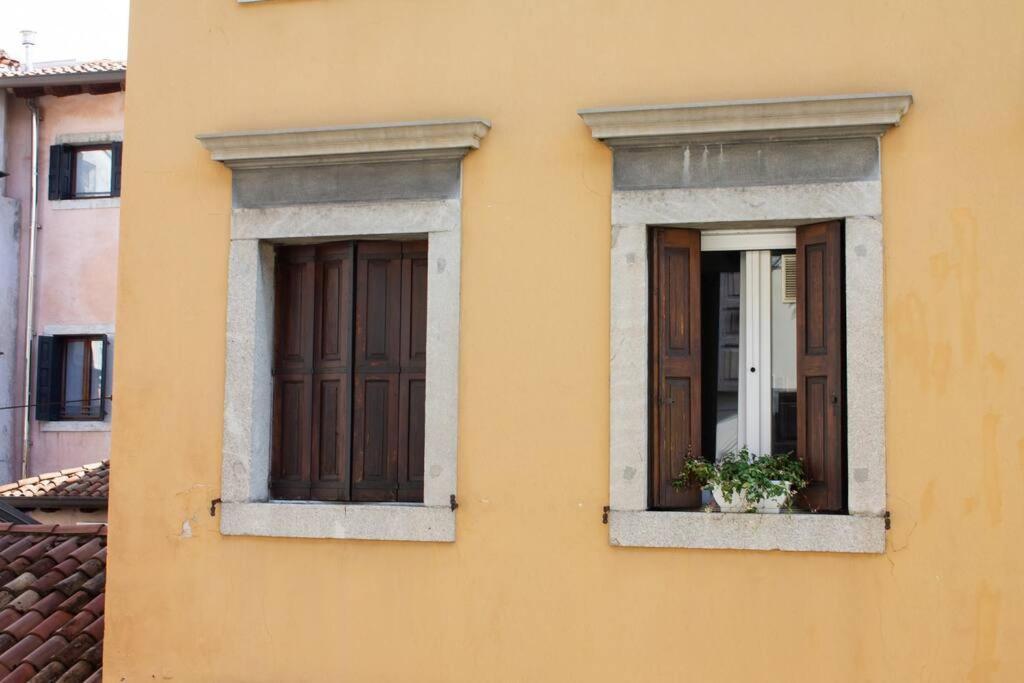 Le Case Di Sara Parking And Two Rooms In The Historic Center 우디네 외부 사진